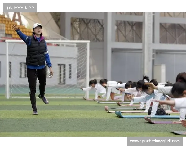 李茵晖担任青少年梯队心理辅导师 引领年轻一代健康成长 李茵晖担任青少年梯队心理辅导师 引领年轻一代健康成长